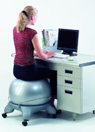כיסא פיטבול נוח ביותר לעבודה בישיבה מול מחשב